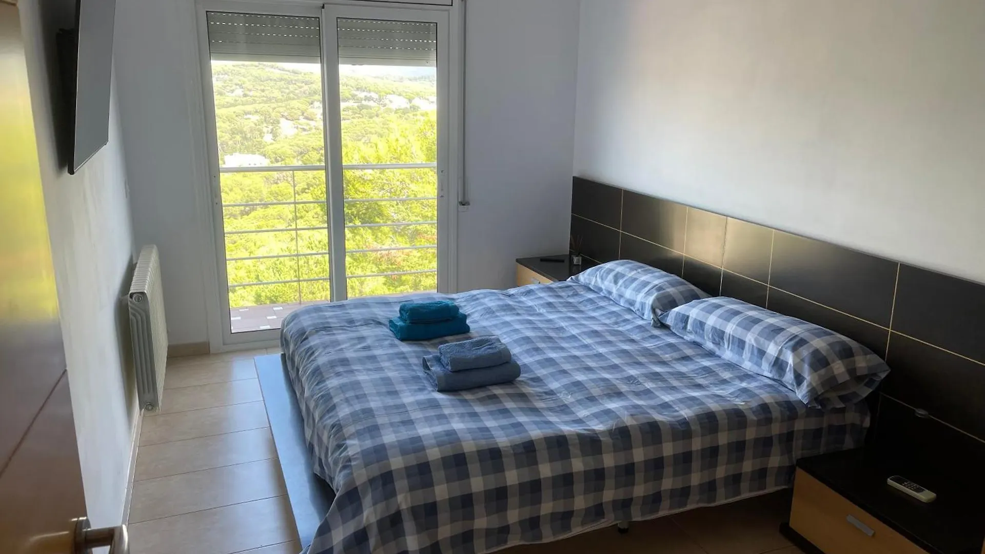 Villa For 2 Families Blanes 0*,